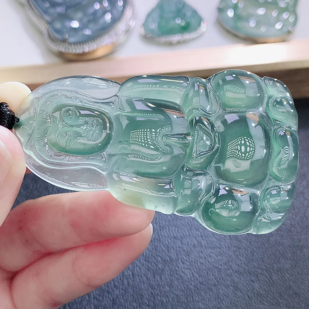 翡翠未镶嵌挂件翡翠