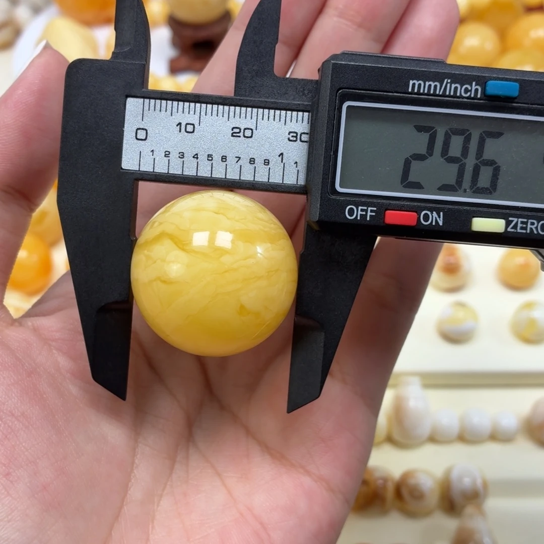 琥珀未镶嵌珠宝奇石焦皮鸡油黄虎皮纹圆珠29.6mm