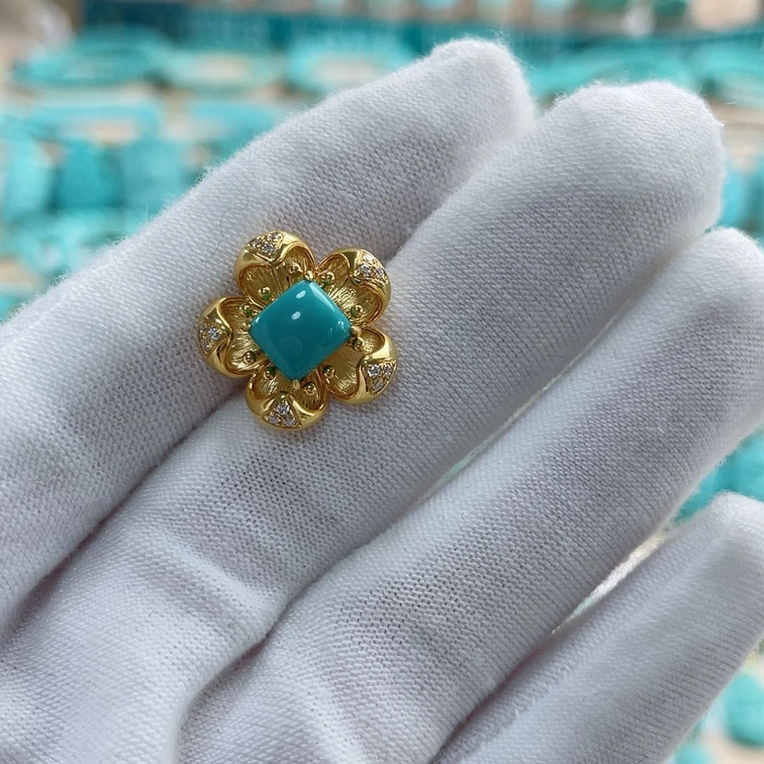 绿松石珠宝奇石18K金镶嵌