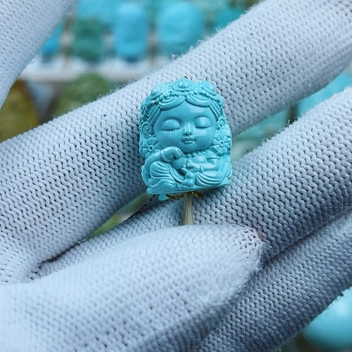 绿松石未镶嵌珠宝奇石