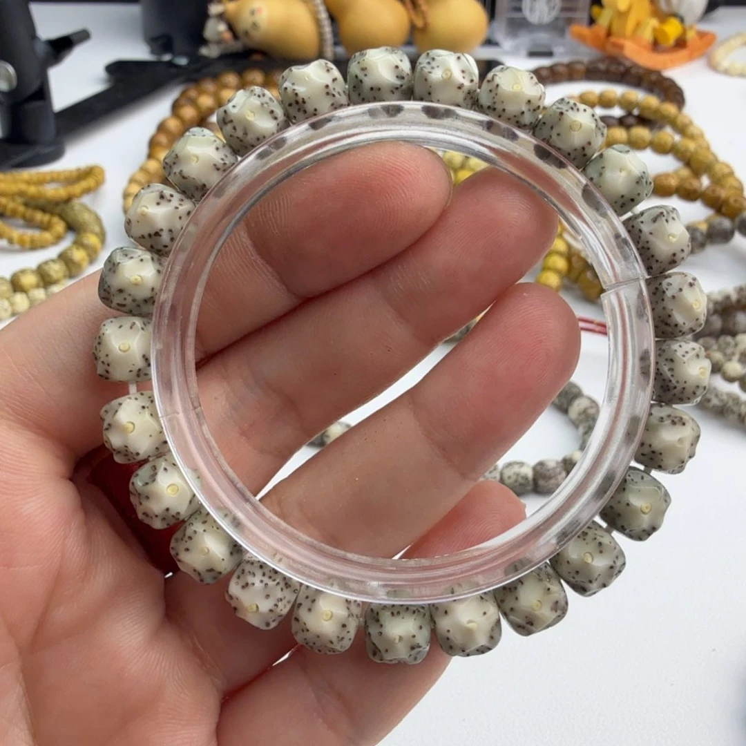 星月菩提手串8.5 无相月留白