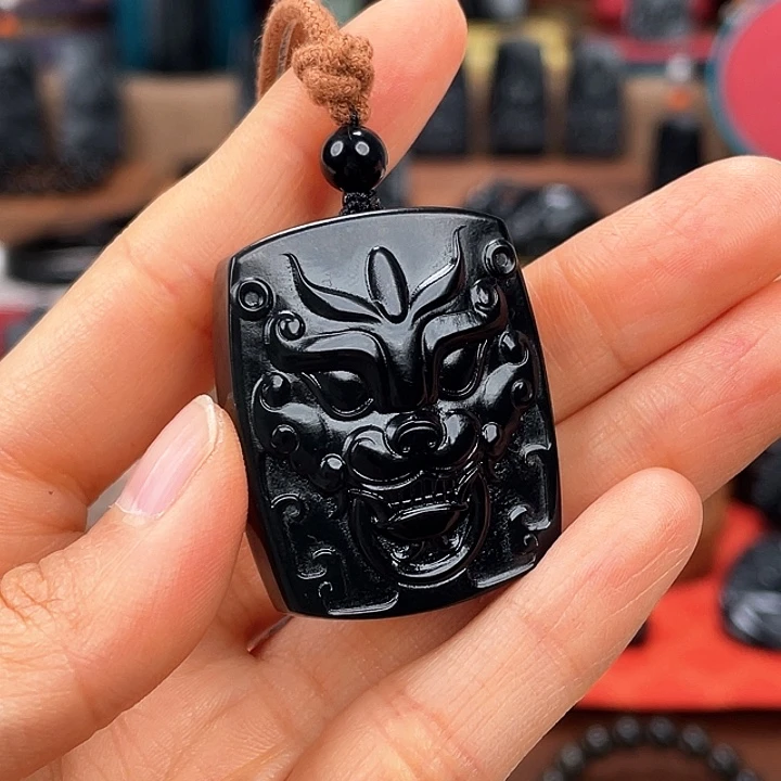 和田玉未镶嵌颈饰特价款