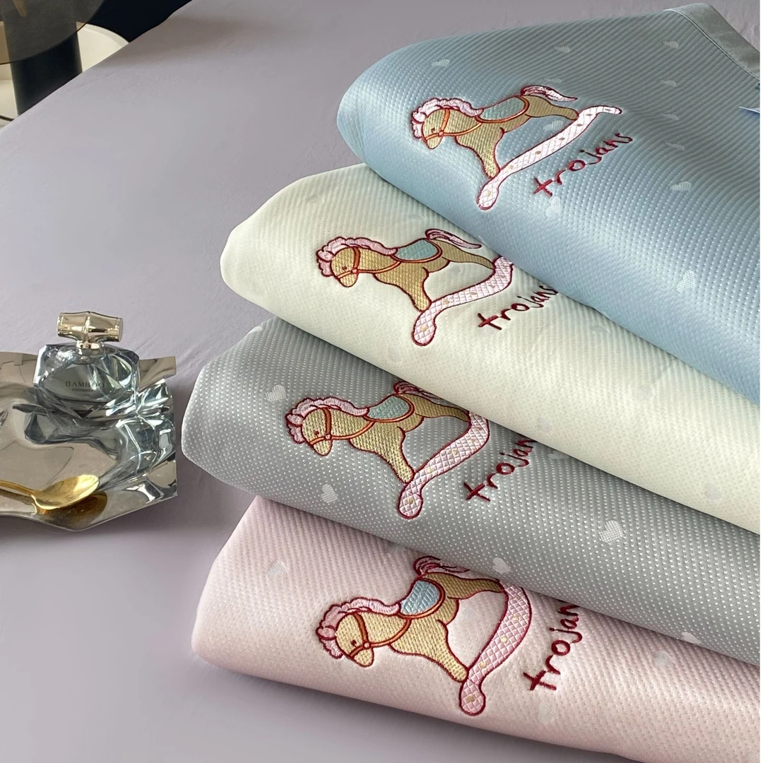 特！小玲子 小马凉席 凉豆豆凉感乙纶软席凉席三件套可水洗 可爱