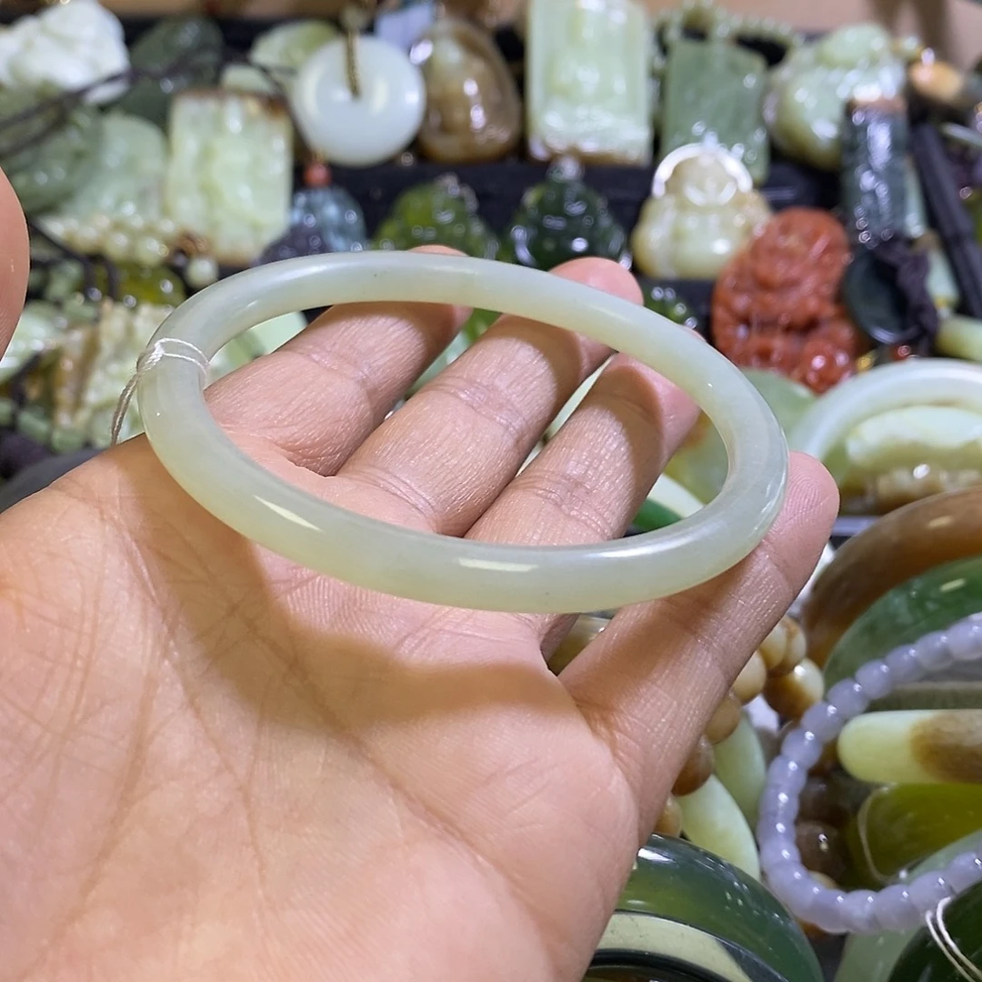 岫玉未镶嵌手镯自己备注口径