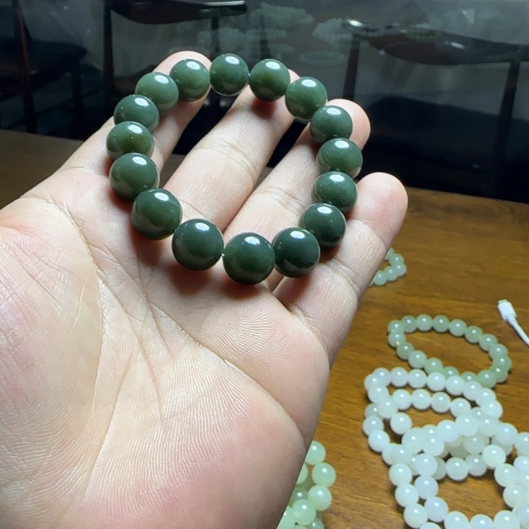 和田玉（糖玉）未镶嵌手链