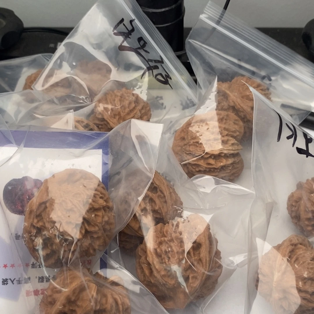 核桃手串/手链旺仔有瑕疵