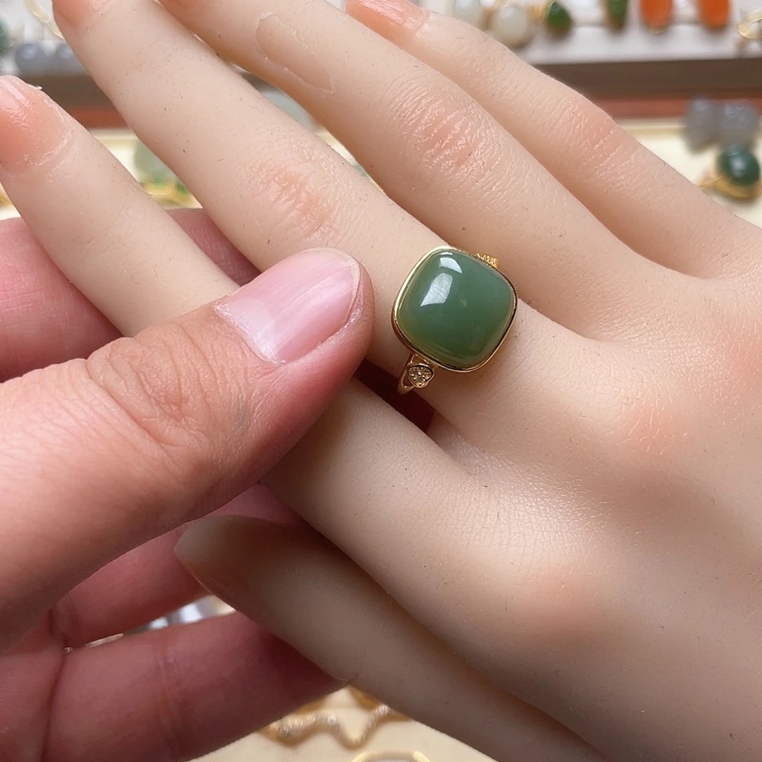 和田玉戒指银S925镶嵌