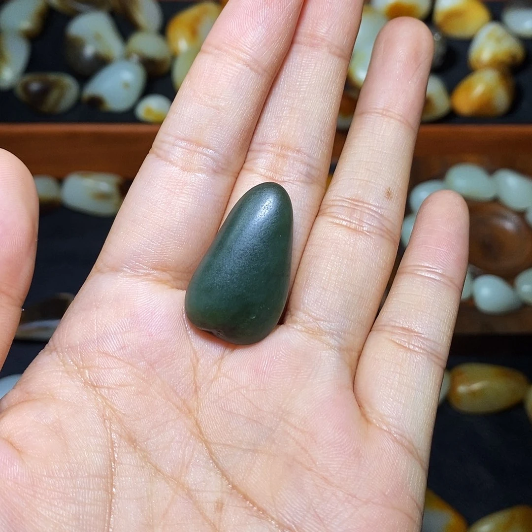 手链未镶嵌和田玉大****，