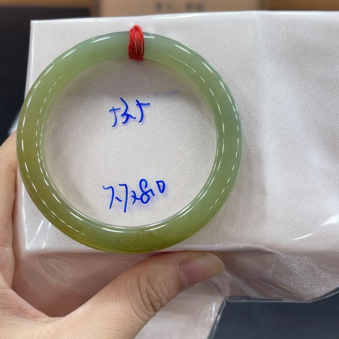 未镶嵌手镯翡翠翡翠