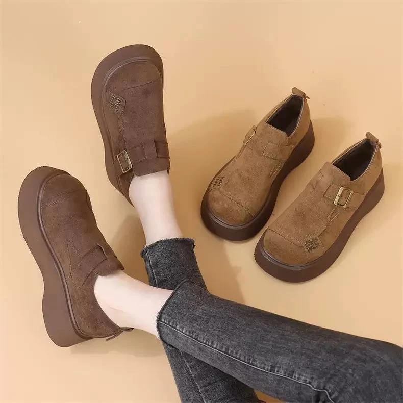 低帮厚底增高小个子丑萌勃肯鞋女2025冬季款百搭加绒不累脚乐福鞋