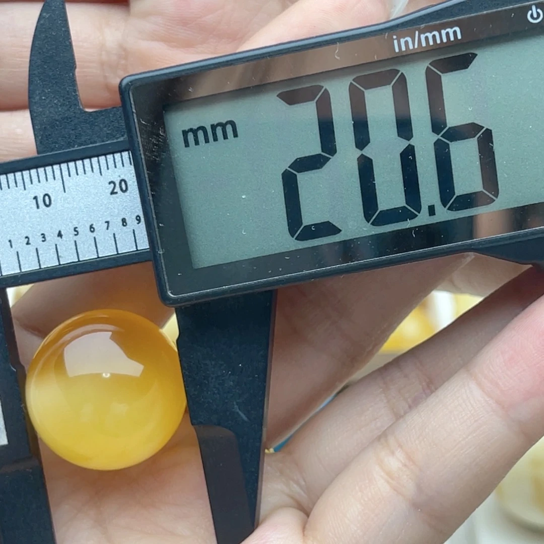 未镶嵌蜜蜡裸石?****室蜜蜡圆珠玥