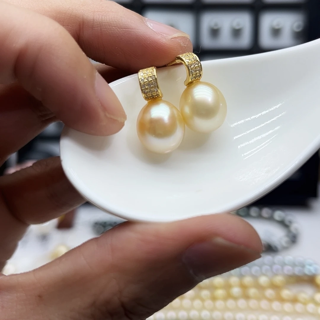 海水珍珠未镶嵌耳饰