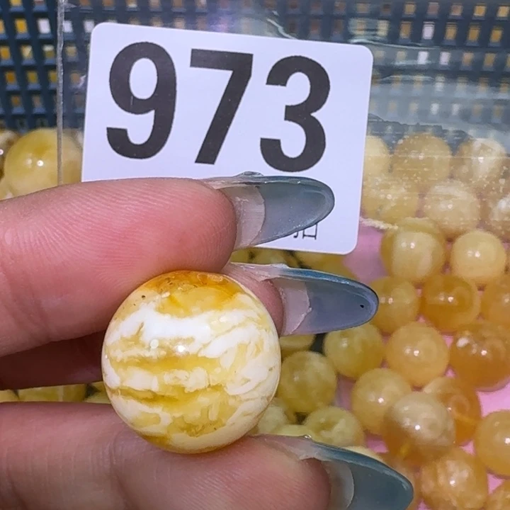 ༺***༻裸石琥珀未镶嵌17.8瑕疵