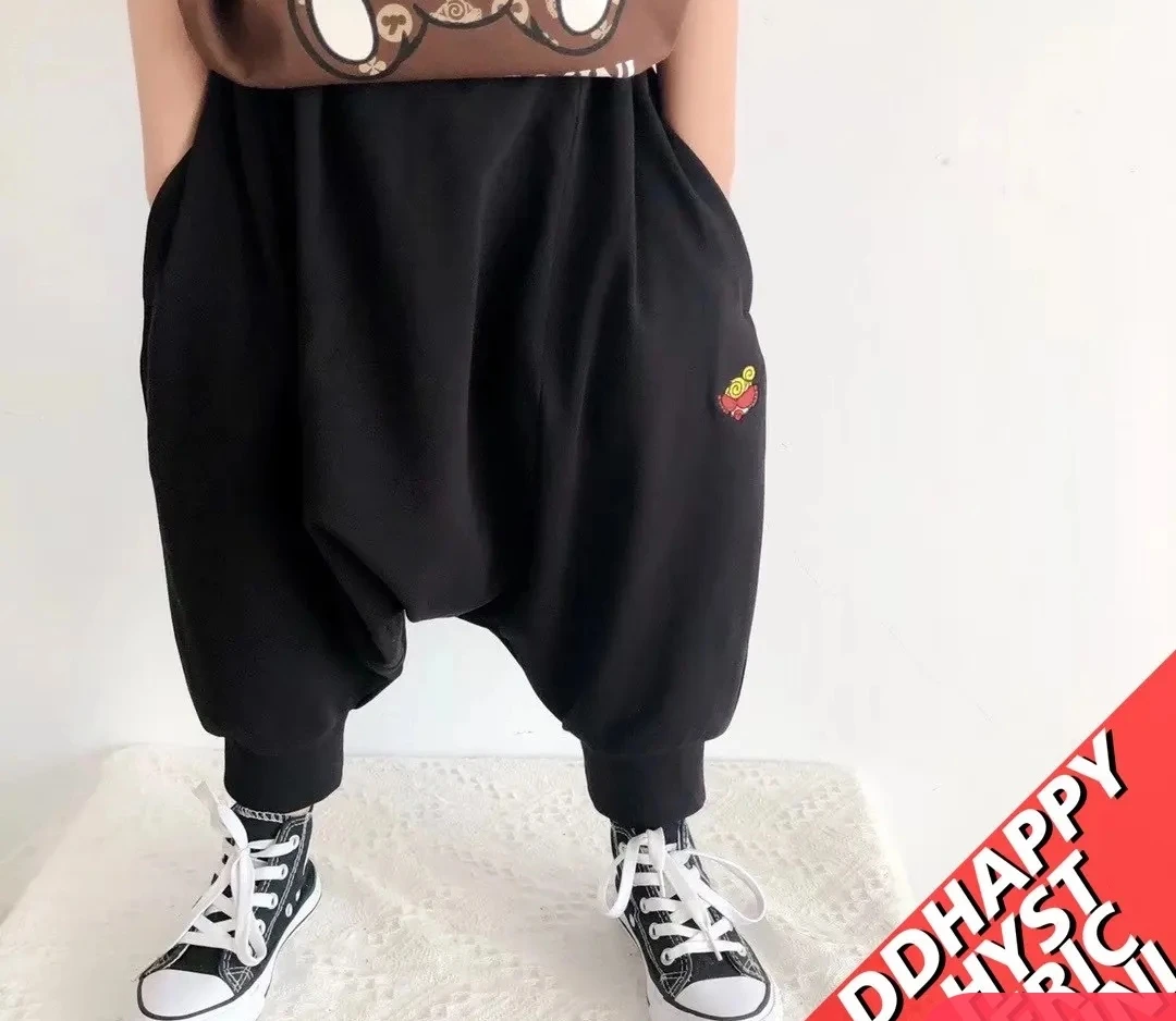 3015【阔儿潮牌童装】宽松百搭春秋时尚黑色儿童短裤垮裤