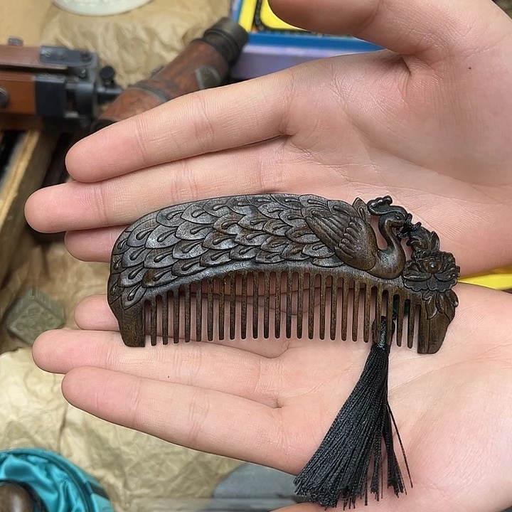 大叶紫檀（黑酸枝木类）