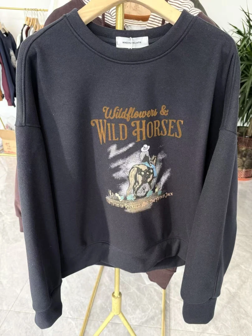 长袖女圆领韩版宽松女式字母卫衣黑色秋冬女装宽松