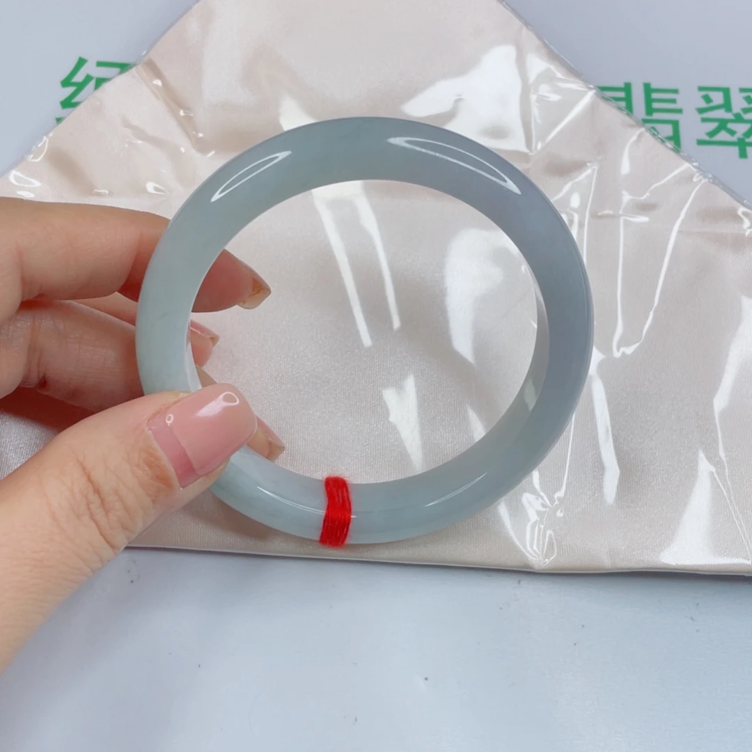 ****莓翡翠未镶嵌手镯冰春彩手镯
