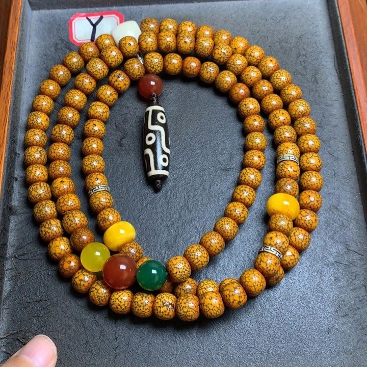 星月菩提吊坠菩提