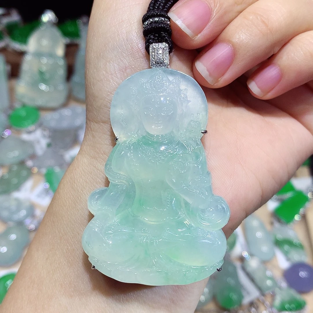 颈饰未镶嵌翡翠度母