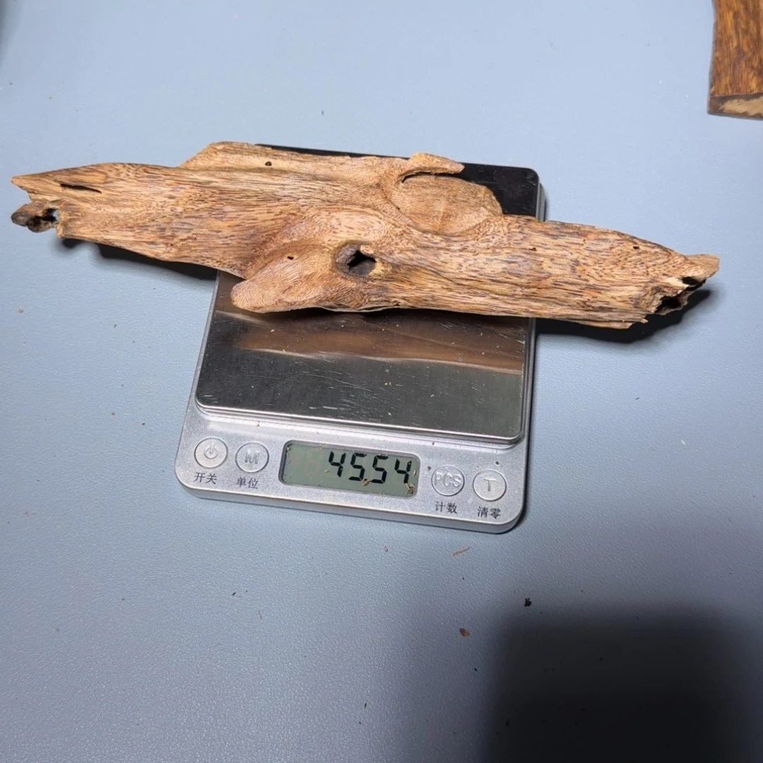线香天然奇楠虫漏45克