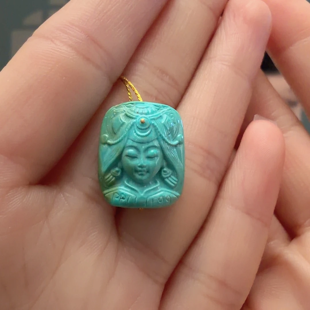 绿松石未镶嵌颈饰