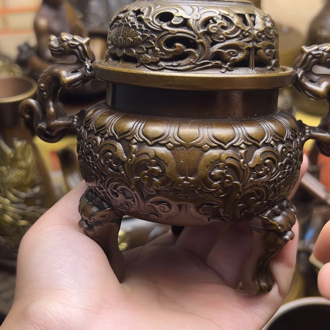 铜器摆件老王直播间