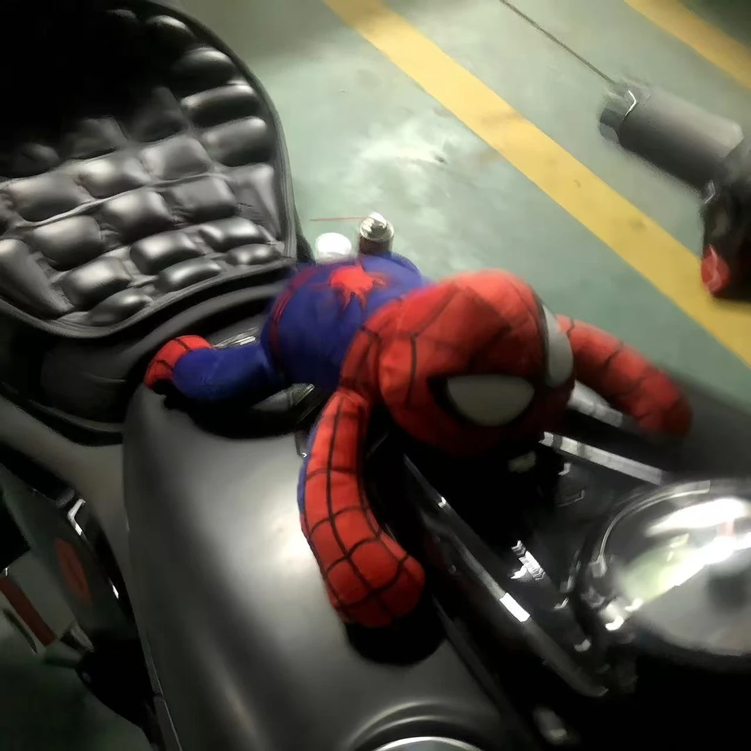 摩托车护蛋神器摩托车油箱裆部保护垫仿赛防撞护具骑行护裆机车