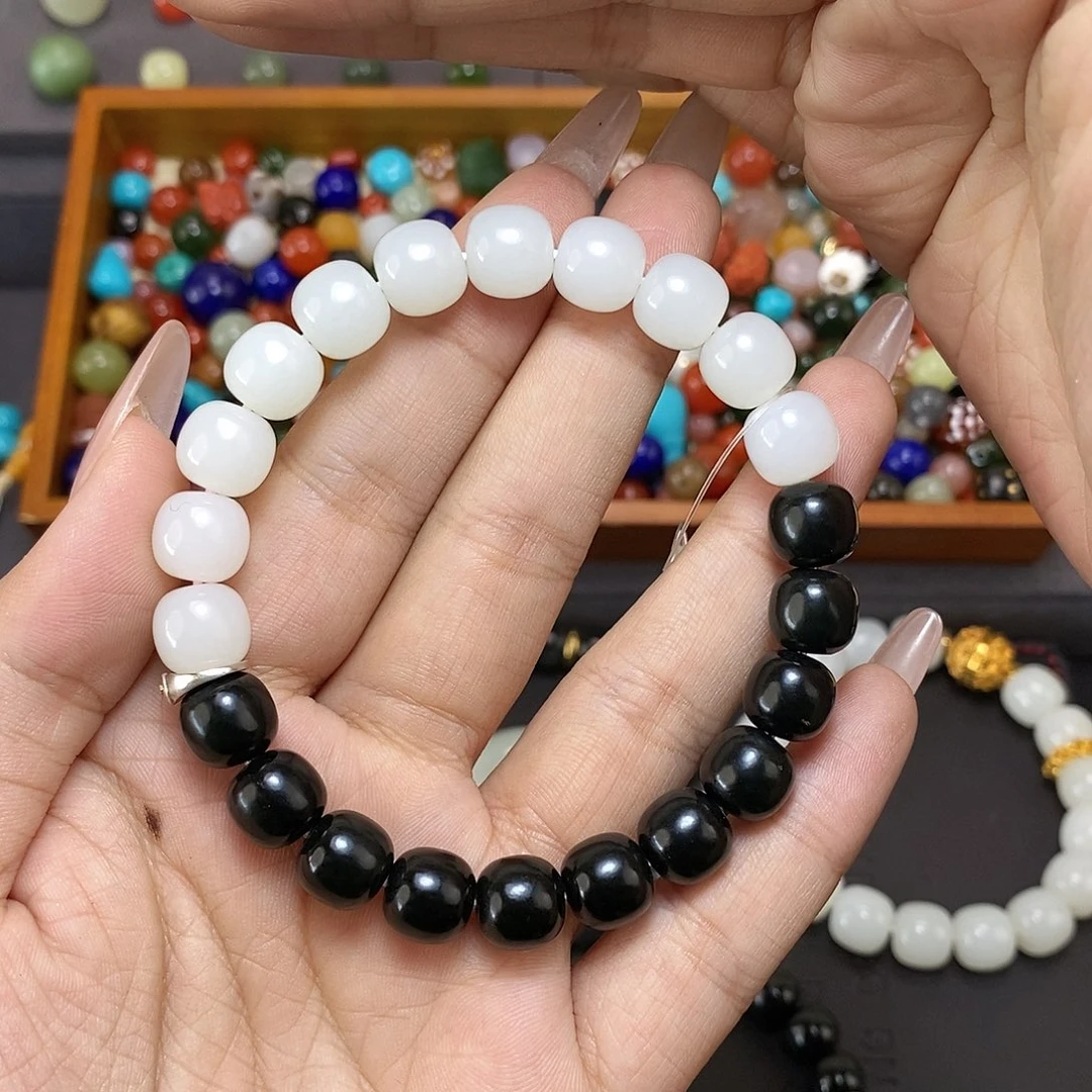 J***楊和田玉未镶嵌挂件