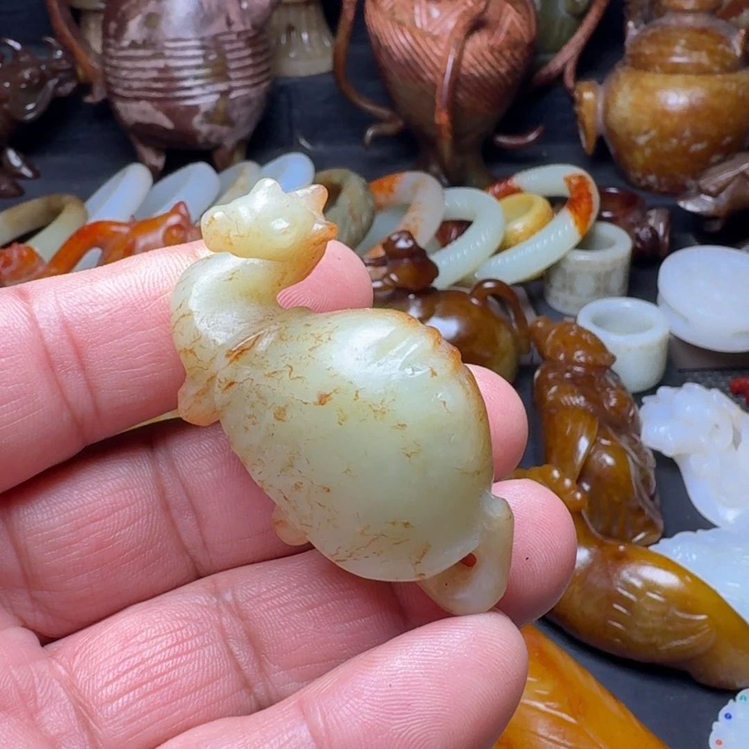 和田玉挂件未镶嵌