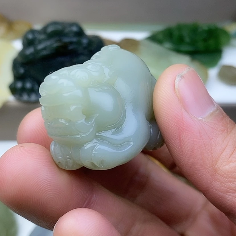 颈饰未镶嵌和田玉