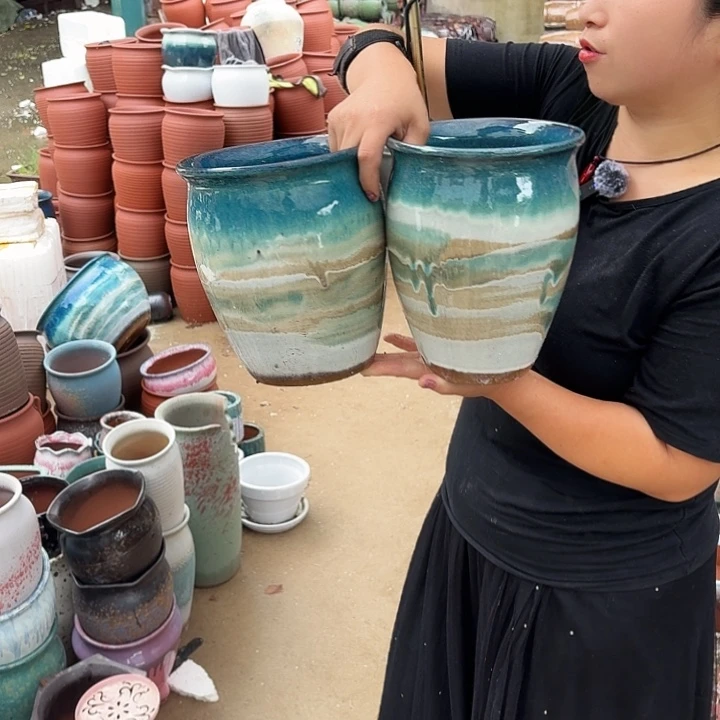 口18高22两个盆子。