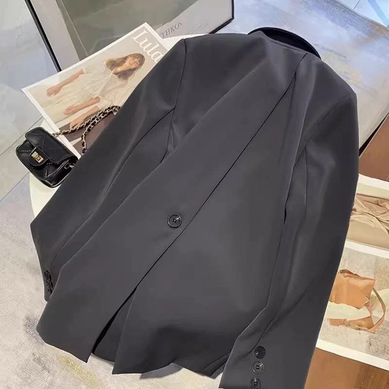 特大码300斤小众设计感小西装外套女秋冬季韩版后背开叉休闲西服