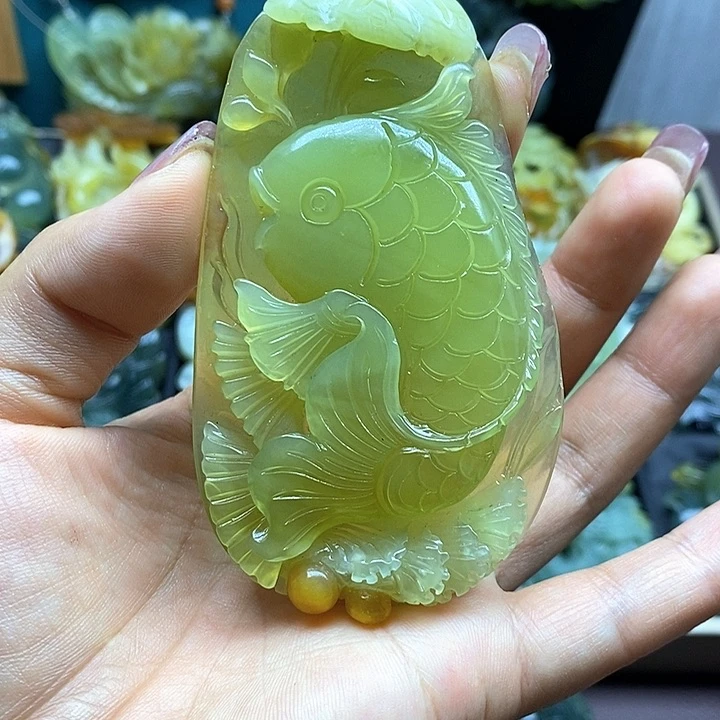 蛇纹石玉未镶嵌挂件