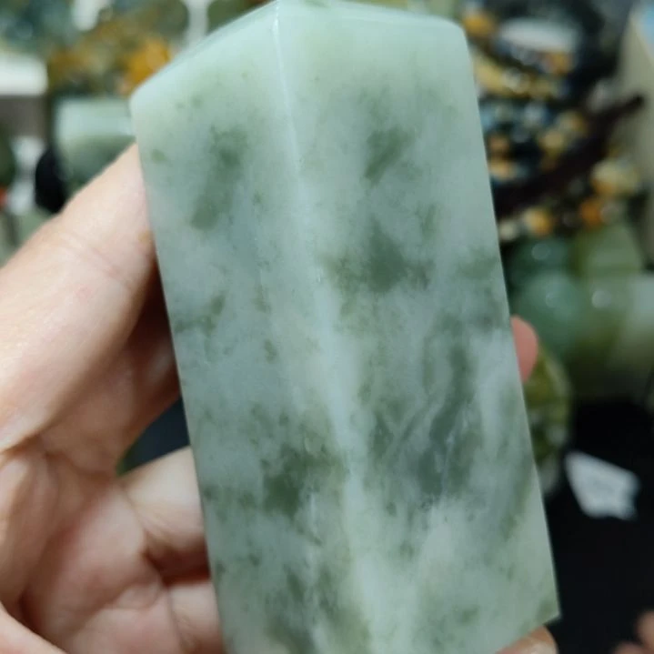 岫玉未镶嵌印章小摆件两用