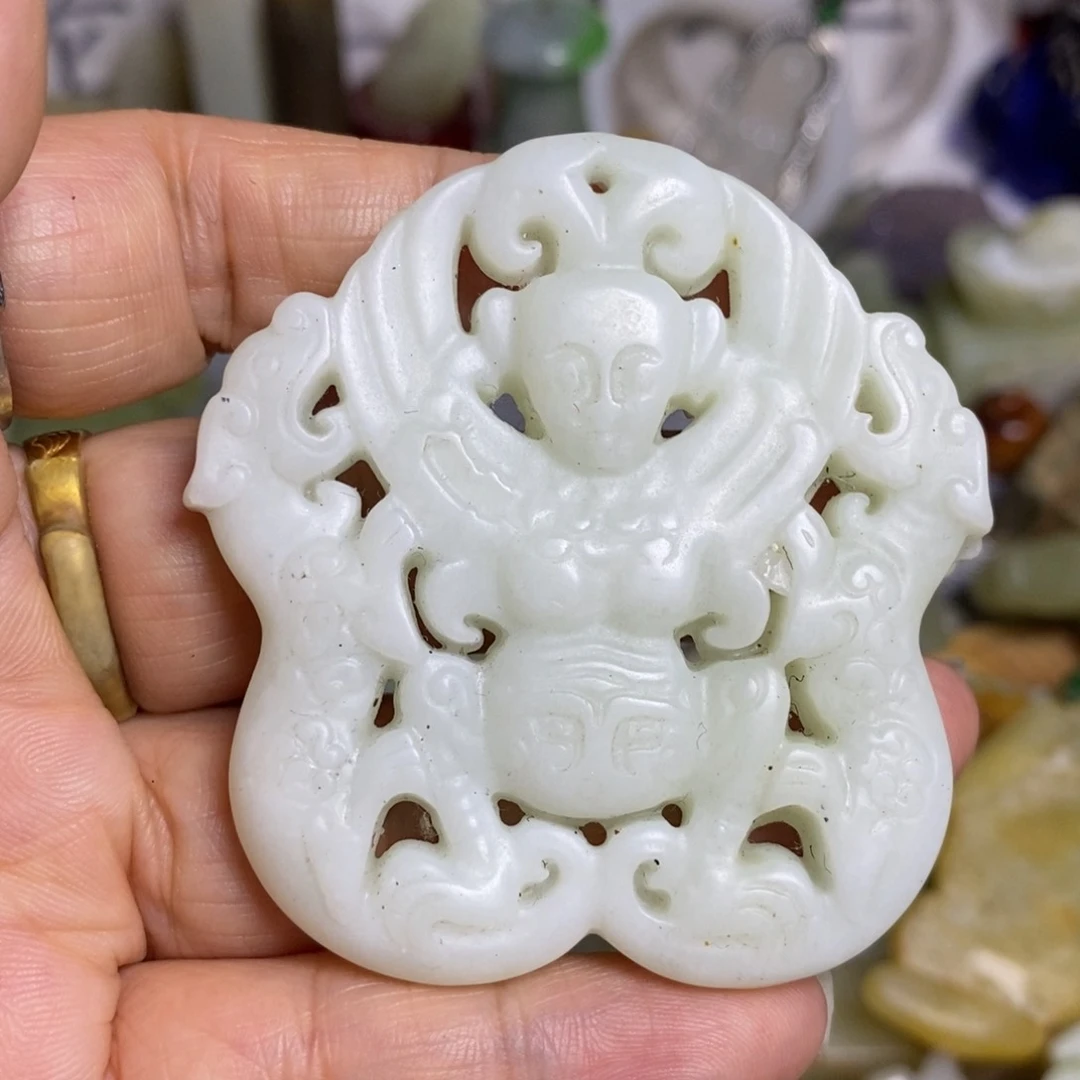 和田玉（糖玉）未镶嵌颈饰