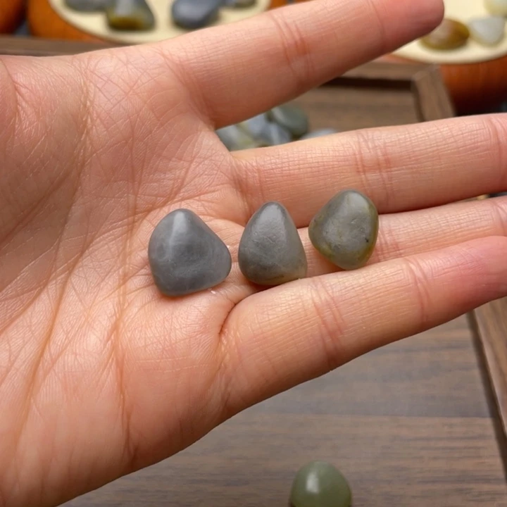 云***下和田玉未镶嵌颈饰