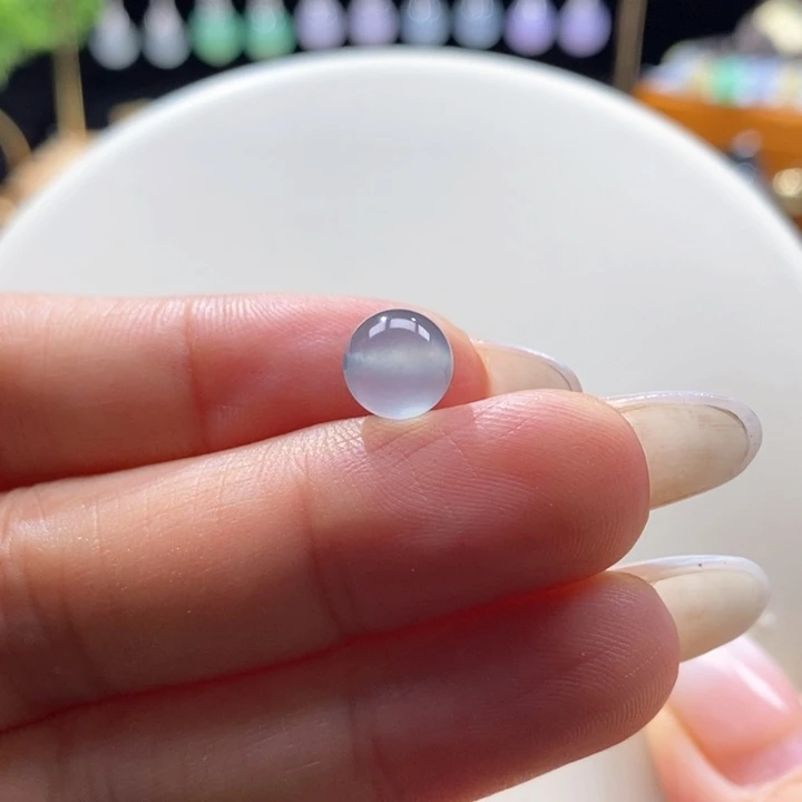 翡翠未镶嵌吊坠(不含链)翡翠高冰蓝底珠卡8m