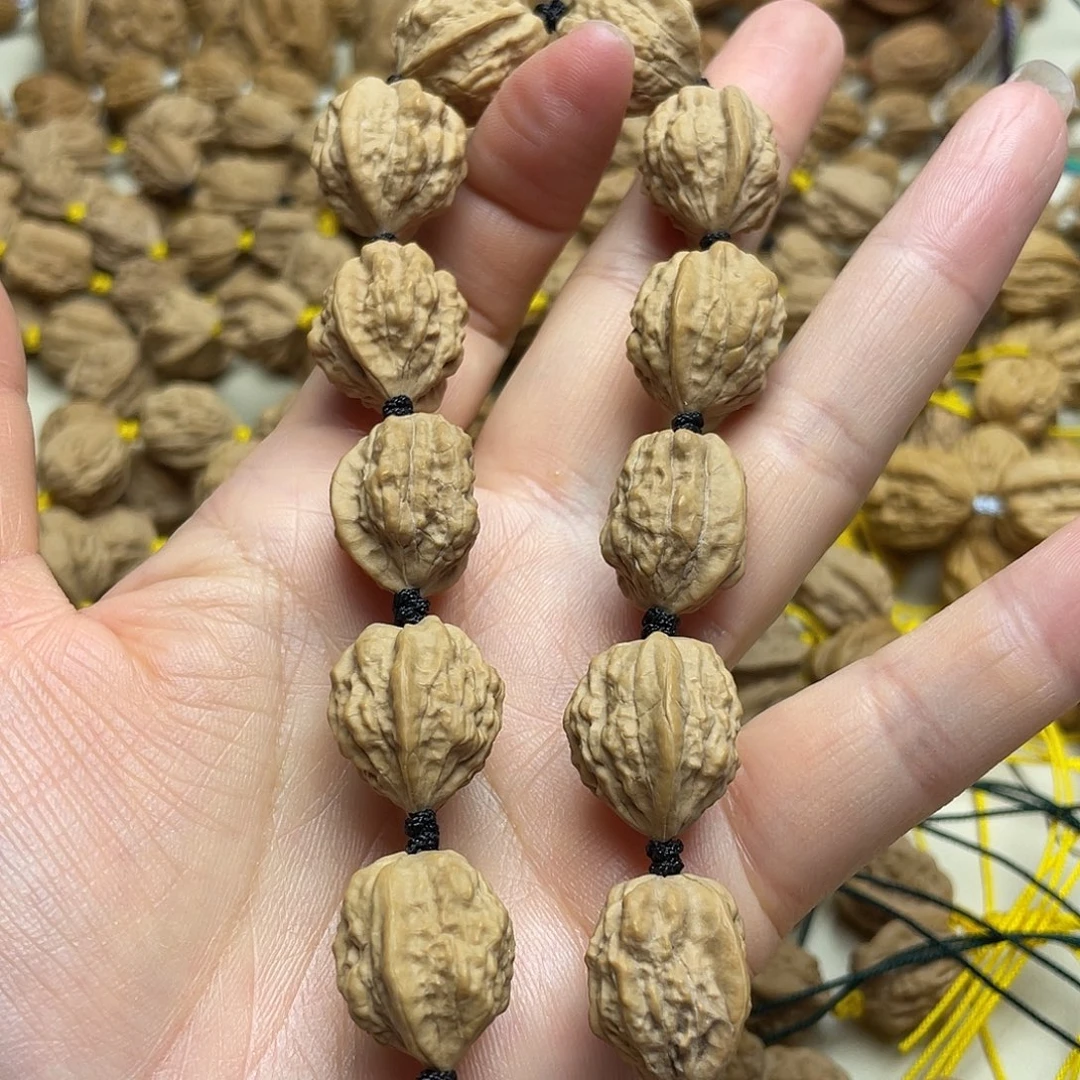 张***亮文玩核桃吊坠蛤蟆
