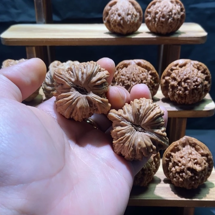 文玩核桃吊坠拱桥楼44