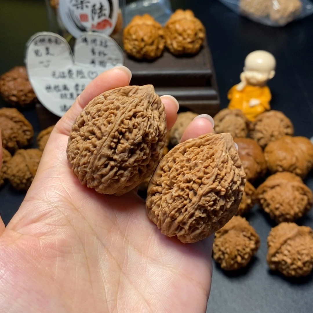 文玩核桃把件50号大蒜头36尺