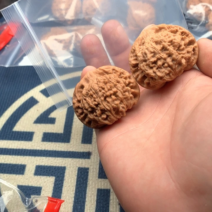 文玩核桃吊坠官帽福利222