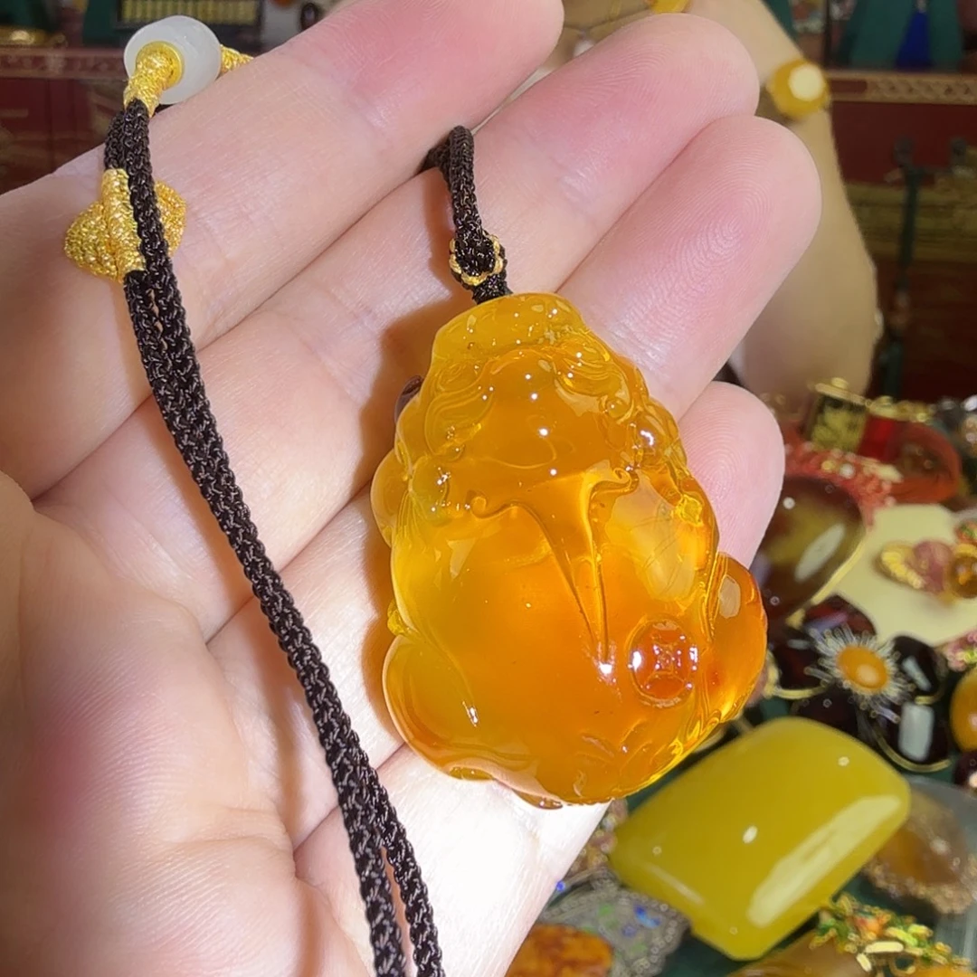 蜜蜡吊坠(赠链)未镶嵌