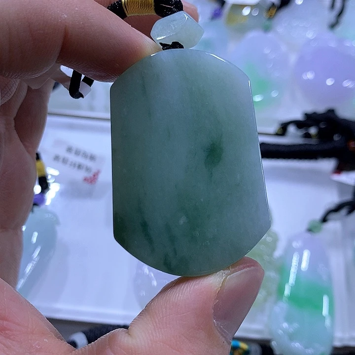 翡翠颈饰未镶嵌天然翡翠A货吊坠