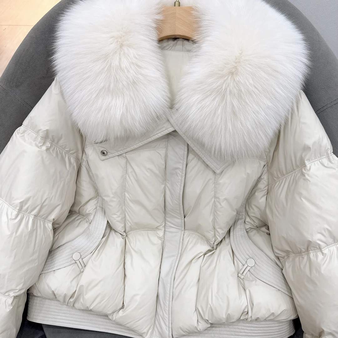 高品质白鹅绒服狐狸毛领子