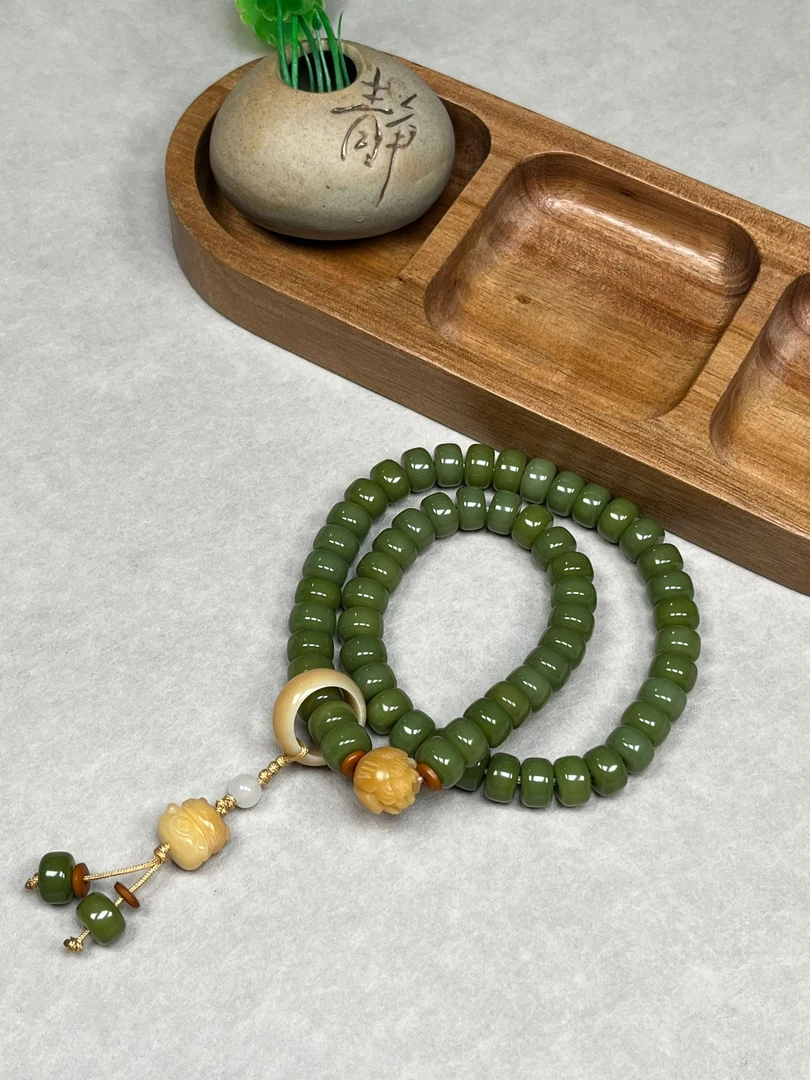 步步生莲  绿色菩提手持双圈手串