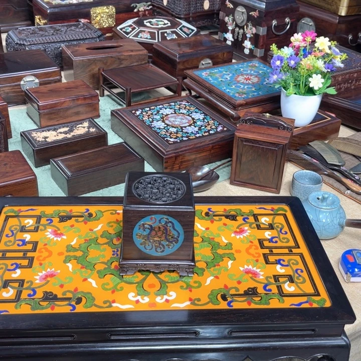 紫檀木类成套家具