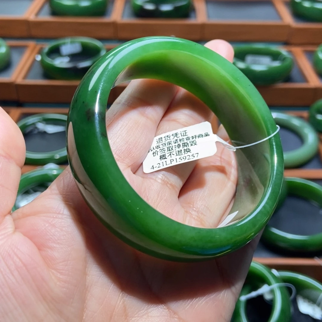 和田玉（碧玉）未镶嵌手镯辣绿5657