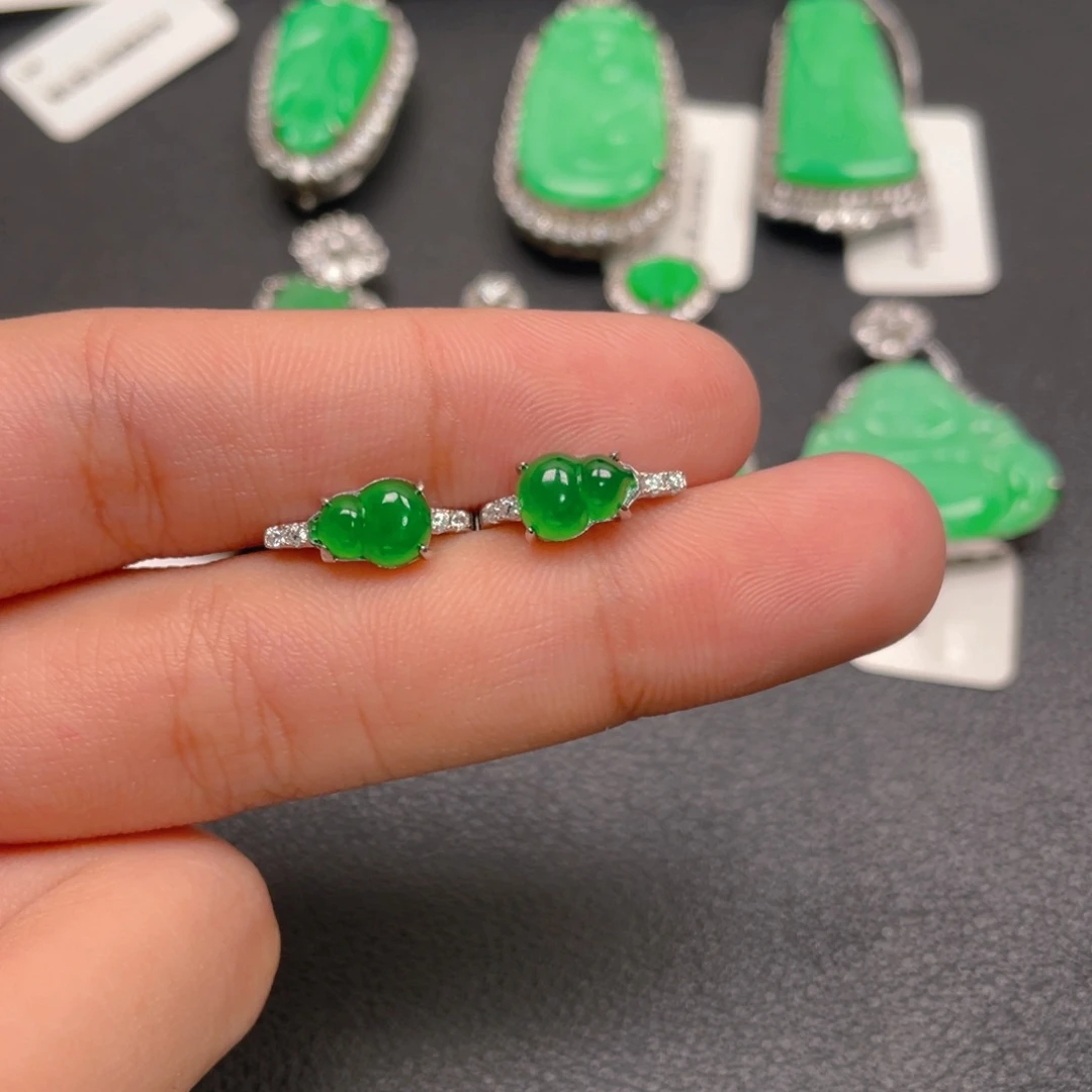 翡翠银S925镶嵌颈饰