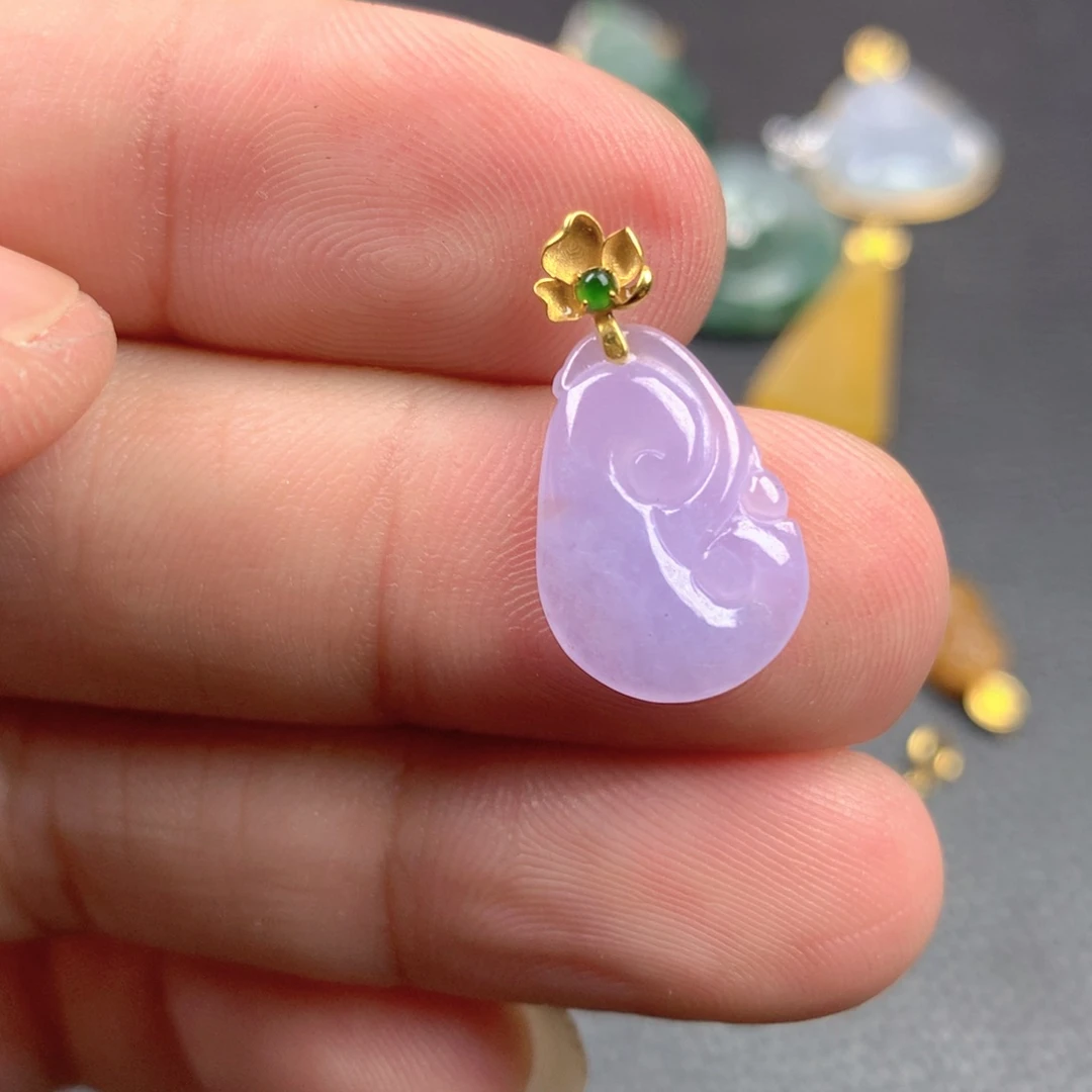 【闪购商品】颈饰18K金镶嵌翡翠翡翠