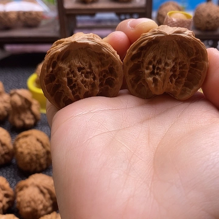 文玩核桃吊坠聚宝盆36